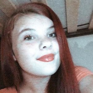 Meet your Posher, Chloe